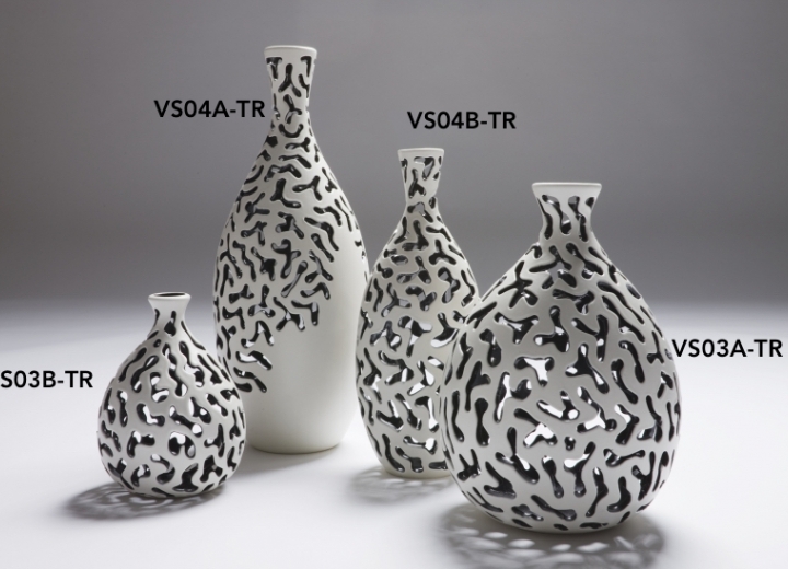 Carved vases small and medium size